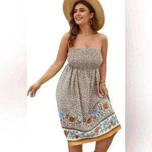 SHEIN VCAY Plus Ditsy Floral Shirred Tube Dress in Multicolor - Size 14 (1XL)